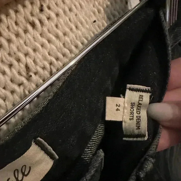 MADEWELL RELAXED DENIM SHORTS - Picture 3 of 5